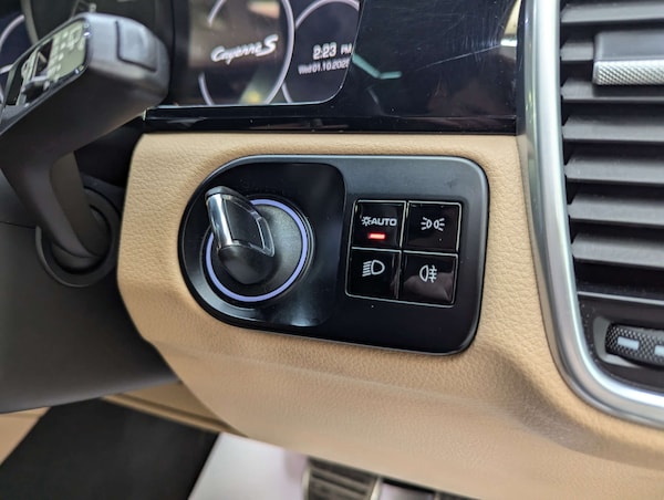 Used Porsche Cayenne 2019 for sale - 76278154: Photo 78