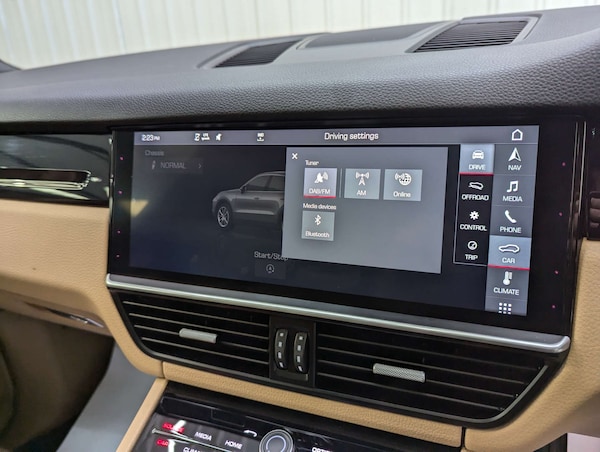 Used Porsche Cayenne 2019 for sale - 76278154: Photo 89