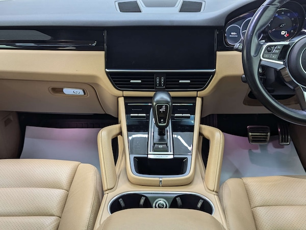 Used Porsche Cayenne 2019 for sale - 76278154: Photo 91