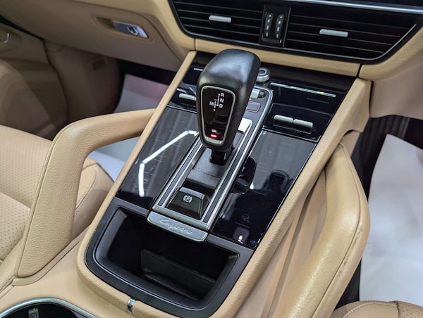 Used Porsche Cayenne 2019 for sale - 76278154: Photo 92