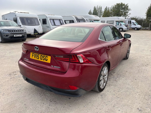Used Lexus IS 2015 for sale - 76280348: Photo 10