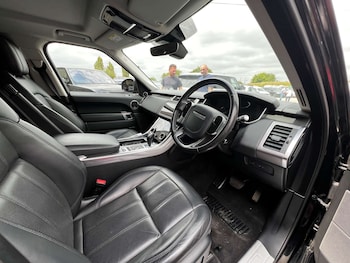 Used Land Rover Range Rover Sport 2018 for sale - 79314073: Photo