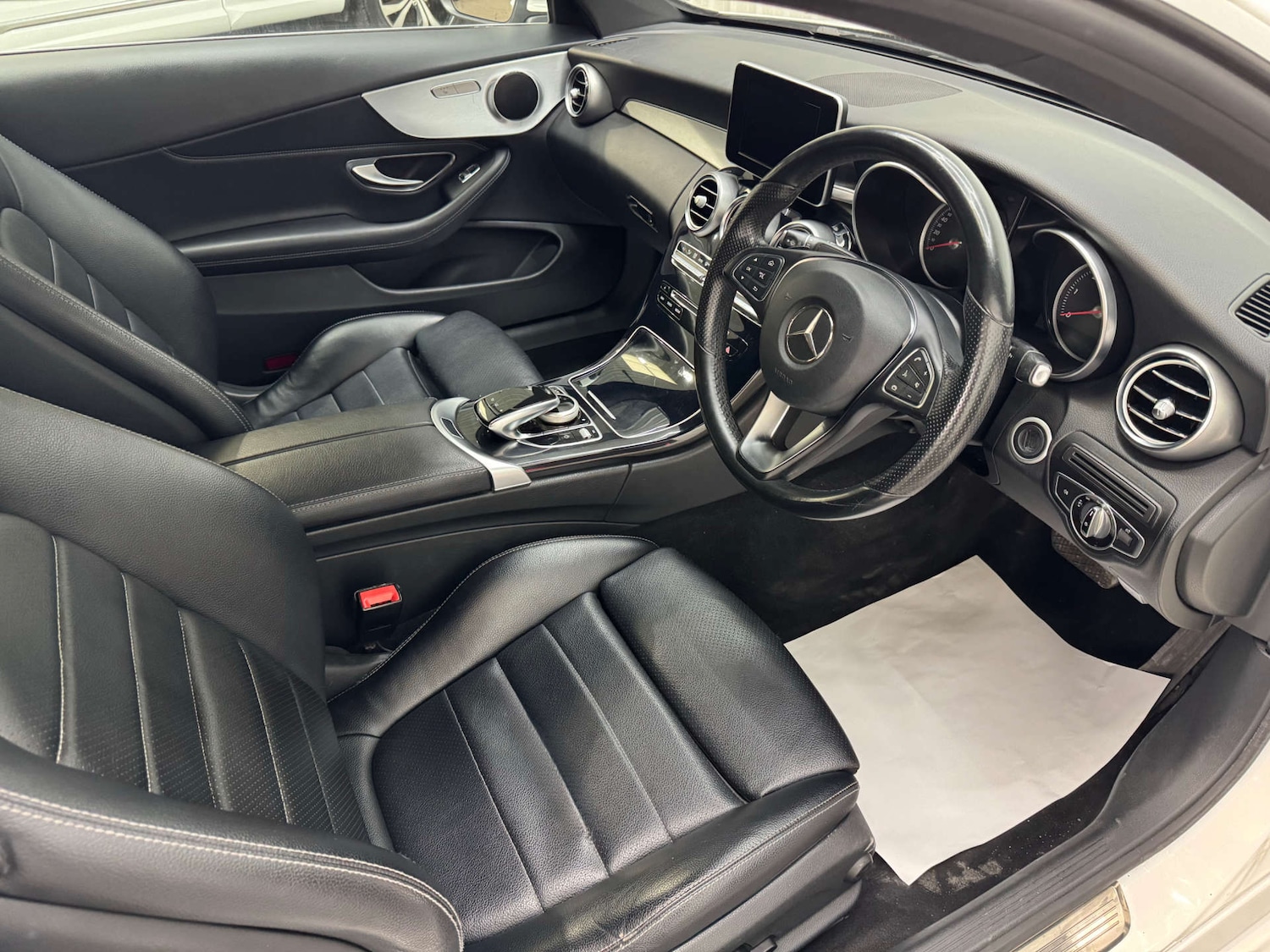 Used Mercedes-Benz C Class 2016 for sale - 76949854: Photo 47