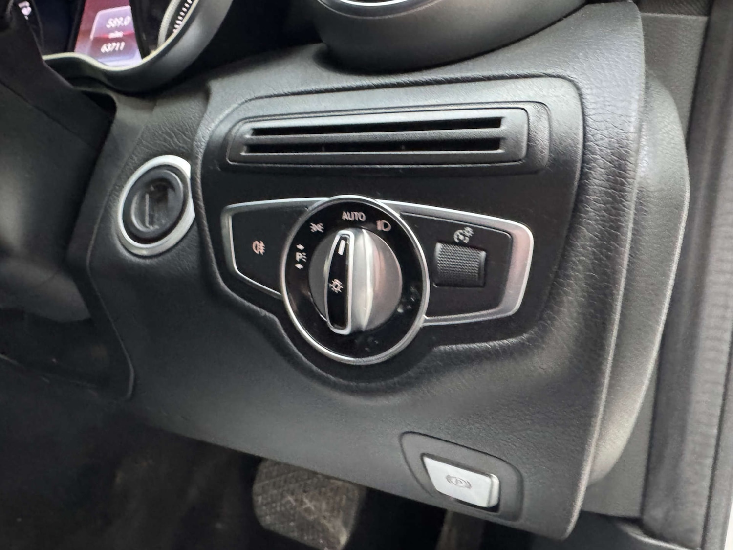 Used Mercedes-Benz C Class 2016 for sale - 76949854: Photo 74