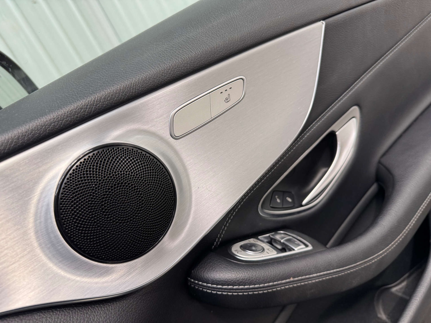 Used Mercedes-Benz C Class 2016 for sale - 76949854: Photo 75