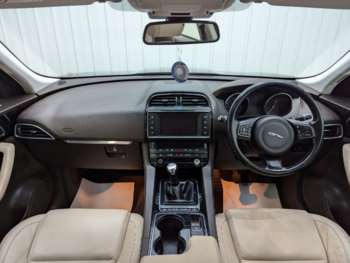 Used Jaguar F-Pace 2017 for sale - 74064751: Photo