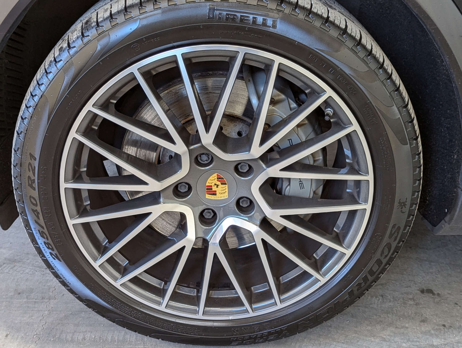 Used Porsche Cayenne 2019 for sale - 76836445: Photo 31