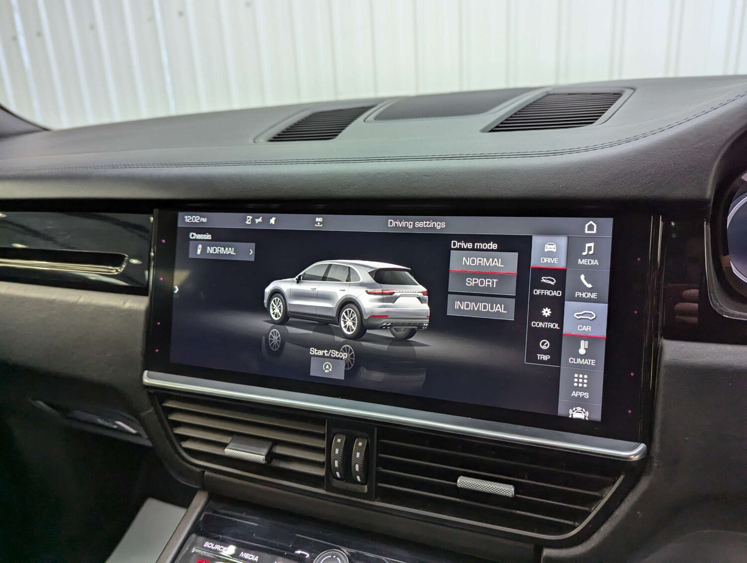 Used Porsche Cayenne 2019 for sale - 76836445: Photo 85