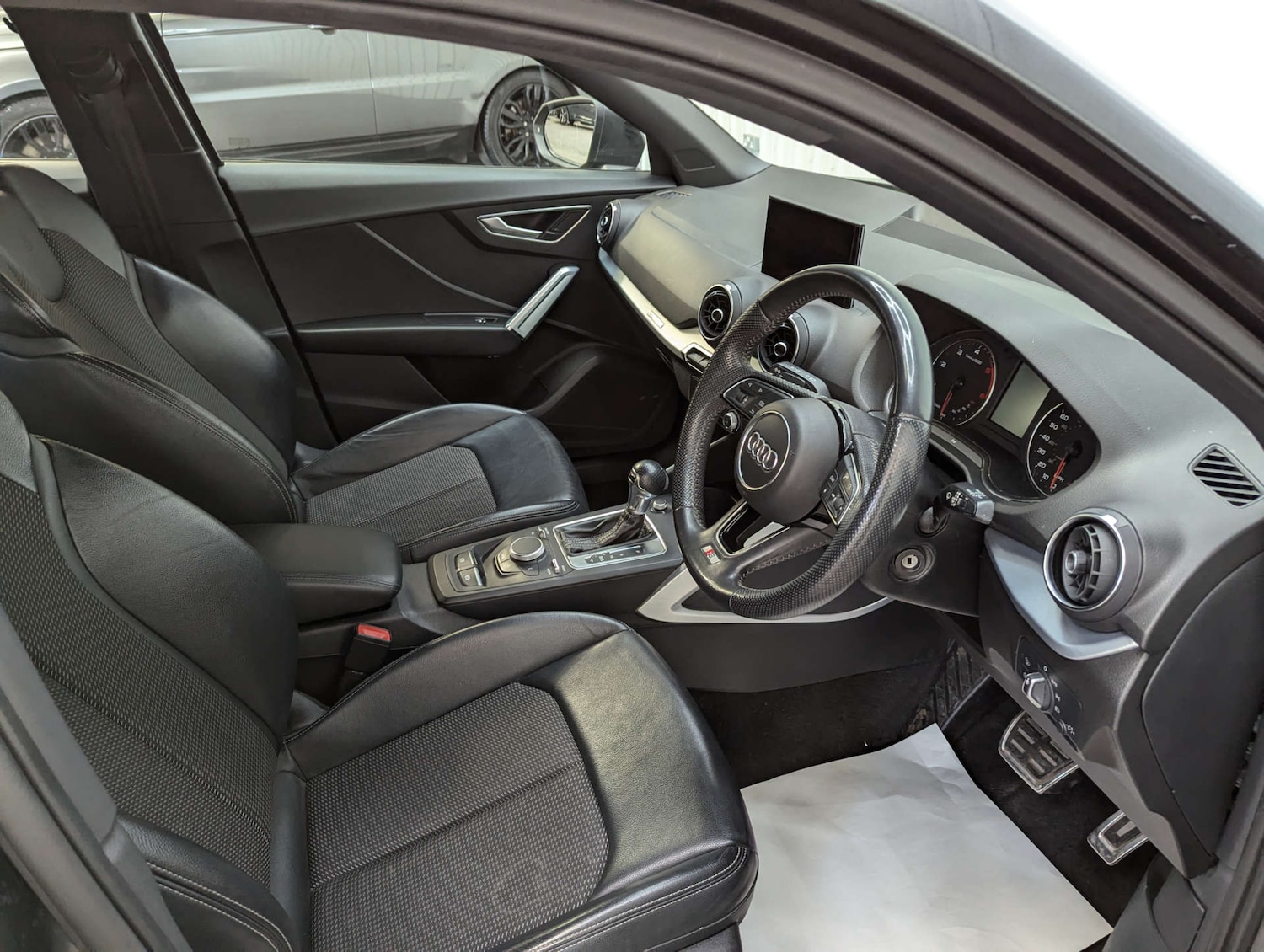 Used Audi Q2 2018 for sale - 76600786: Photo 48