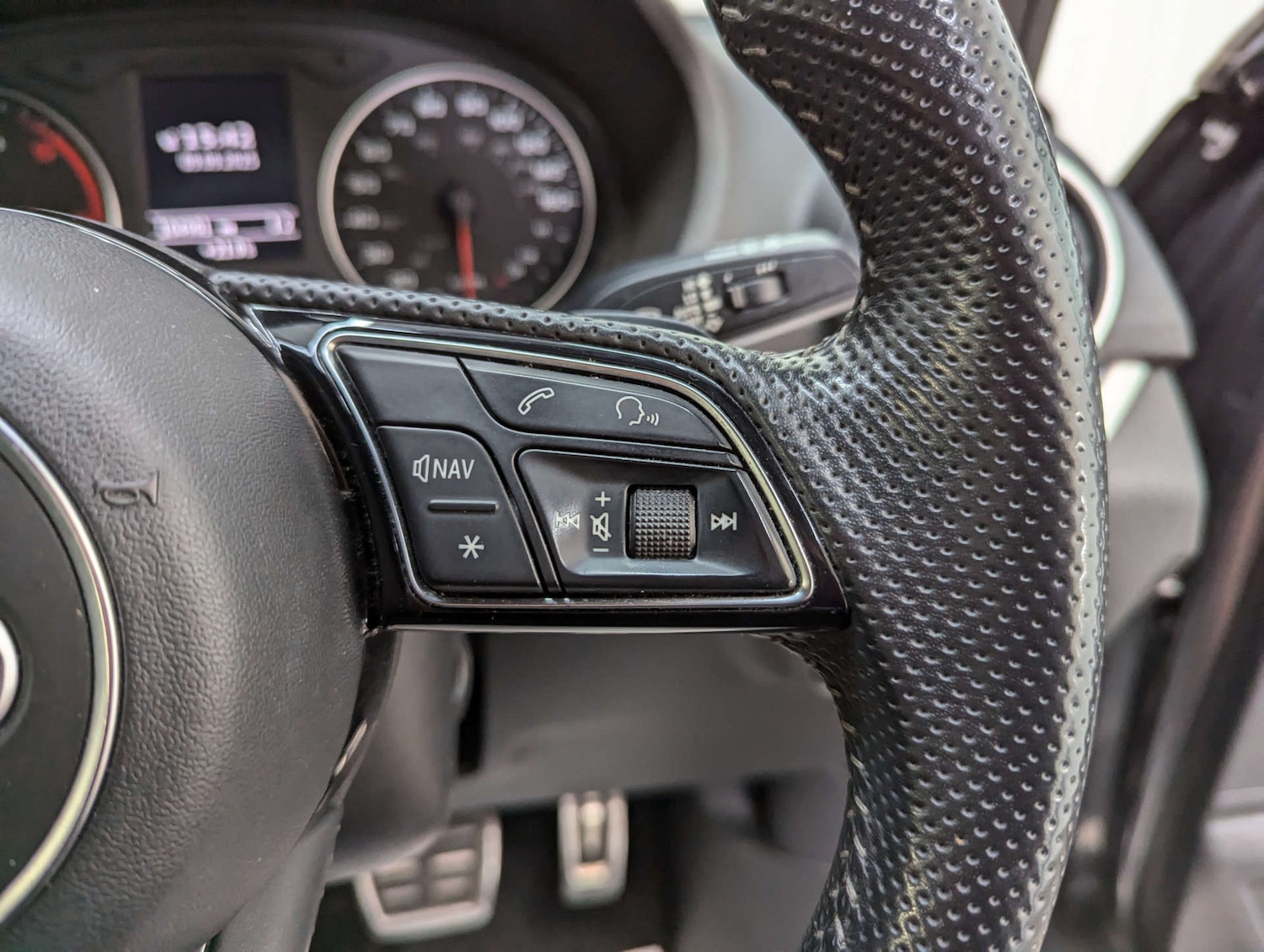 Used Audi Q2 2018 for sale - 76600786: Photo 78