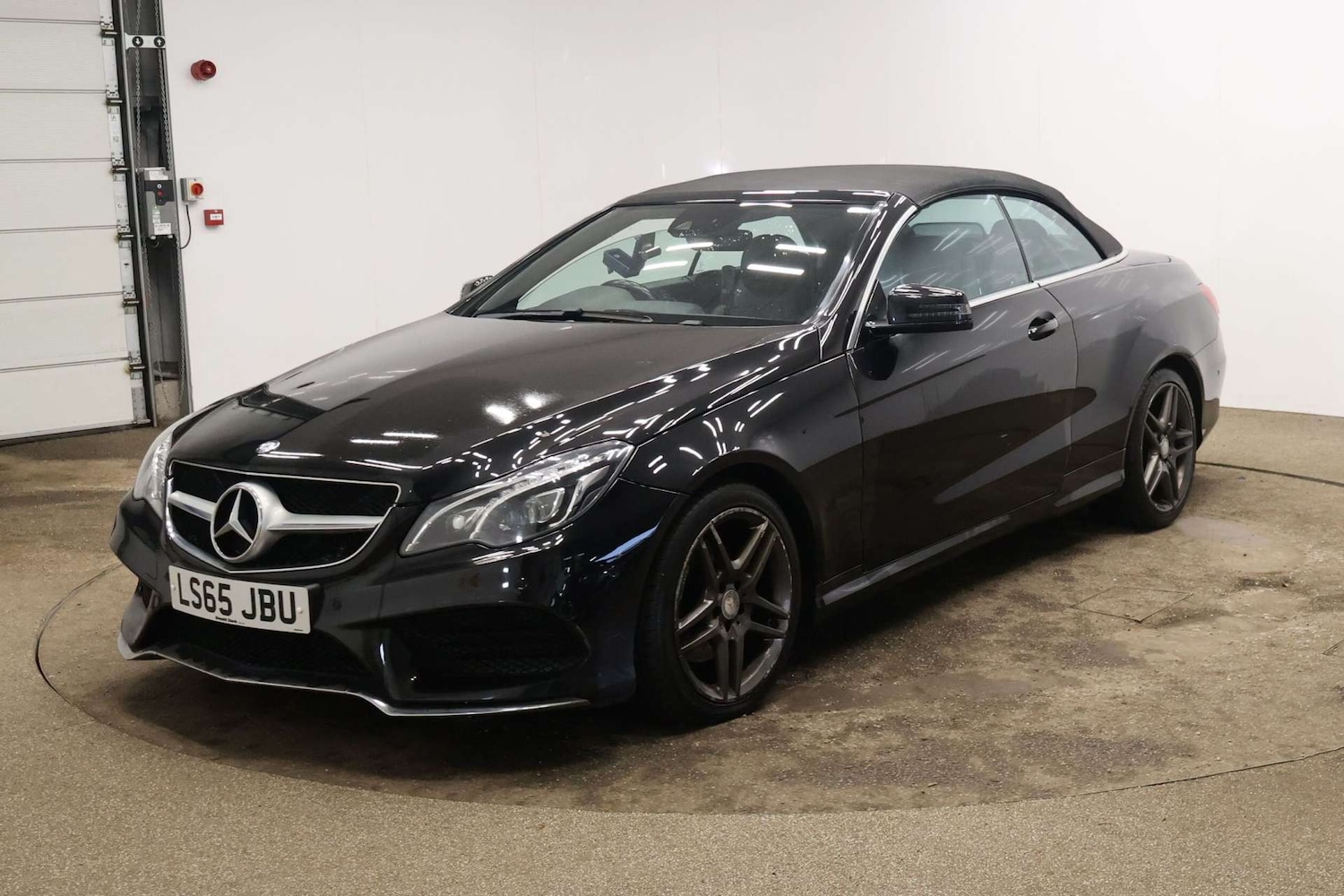 Used Mercedes-Benz E Class 2015 for sale - 76830020: Photo 19