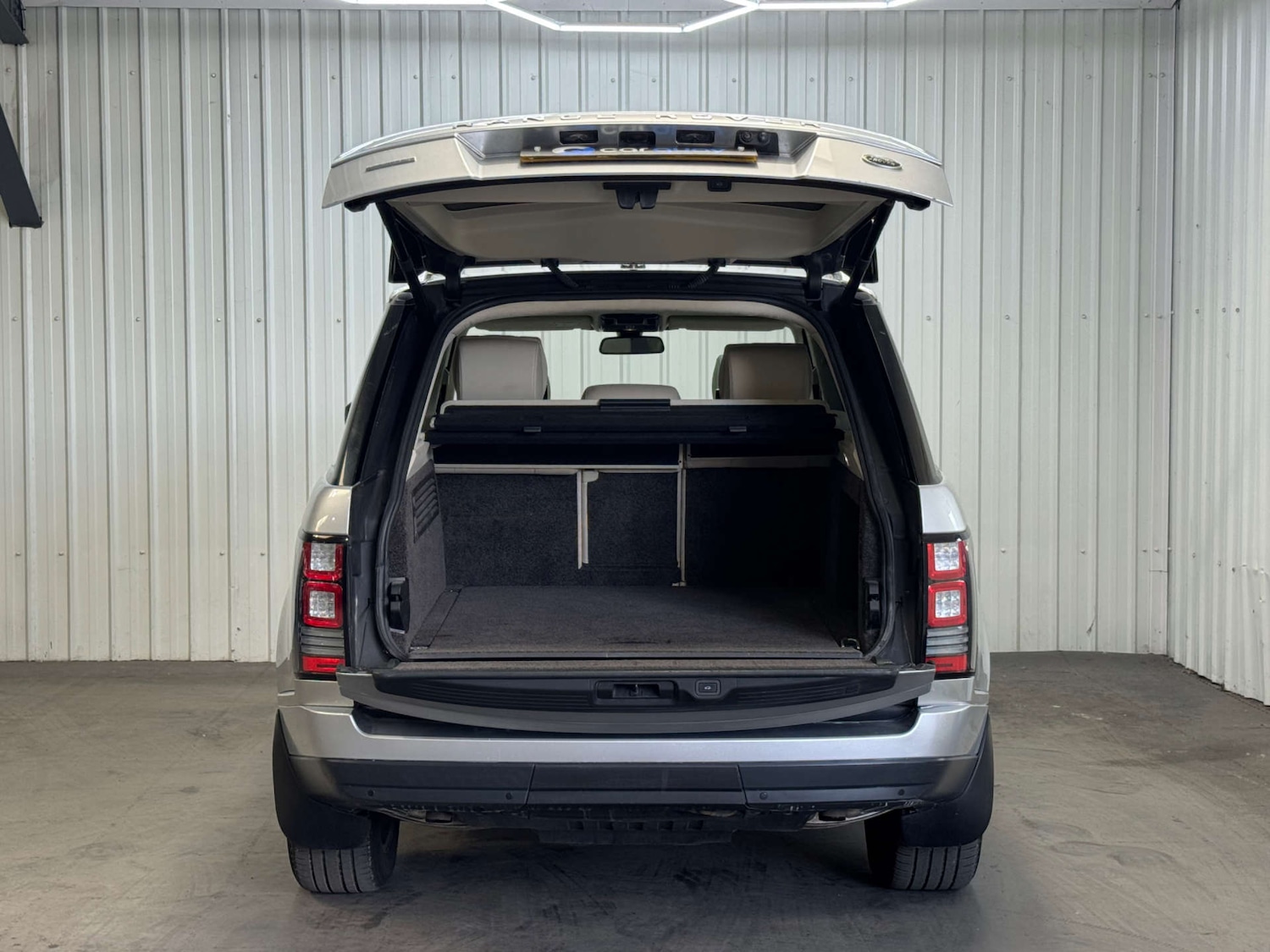 Used Land Rover Range Rover 2015 for sale - 76363926: Photo 45