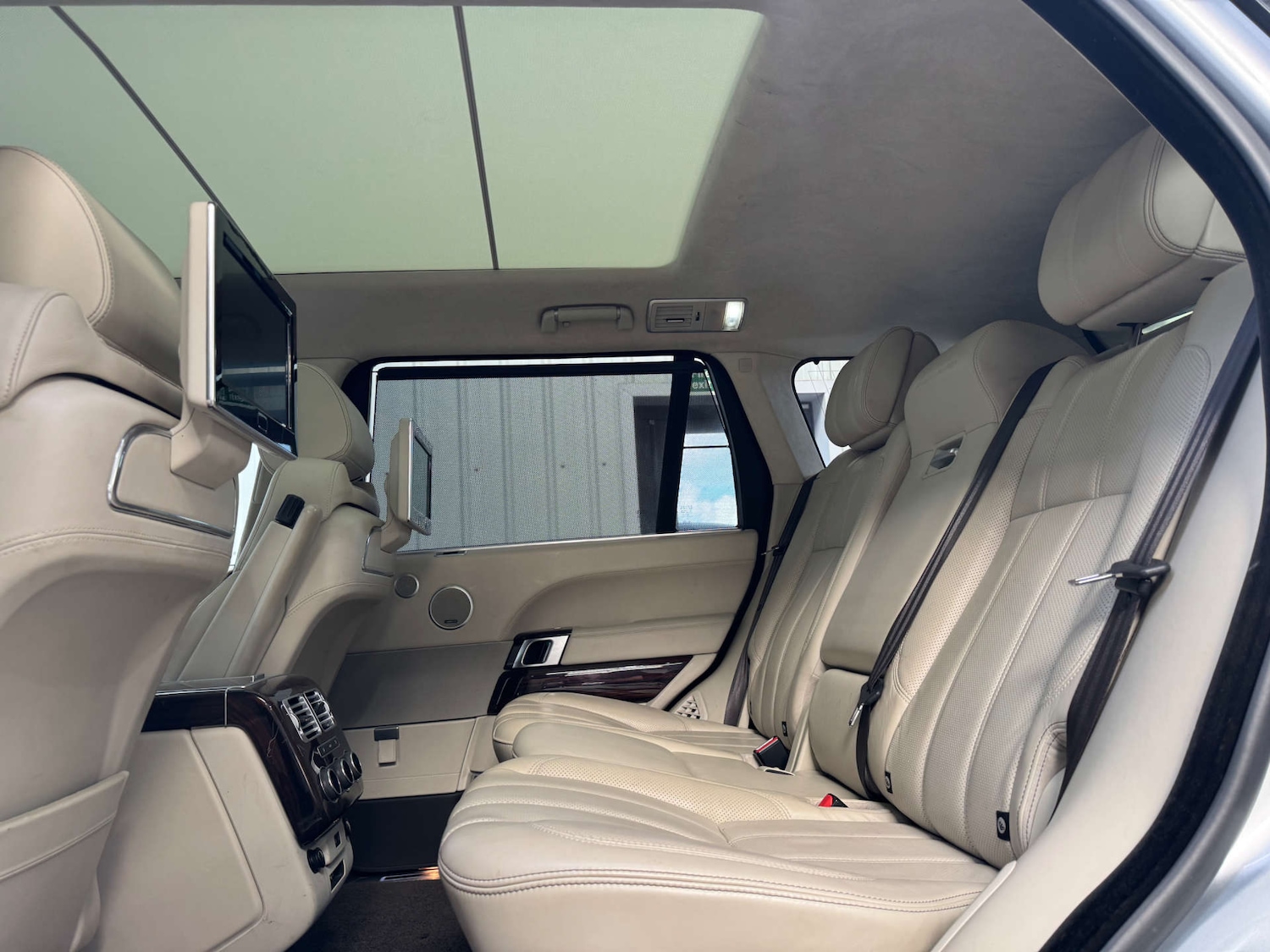 Used Land Rover Range Rover 2015 for sale - 76363926: Photo 70