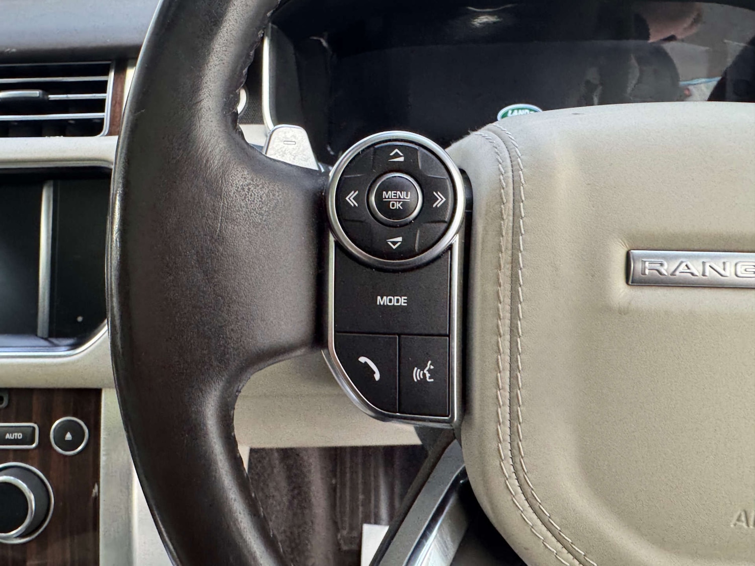 Used Land Rover Range Rover 2015 for sale - 76363926: Photo 74