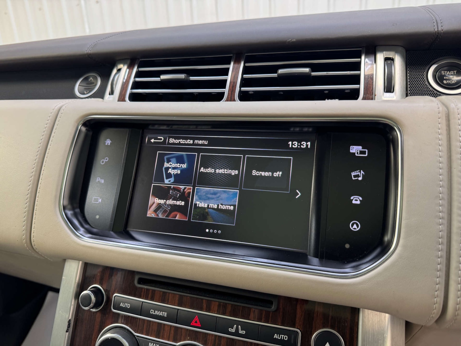 Used Land Rover Range Rover 2015 for sale - 76363926: Photo 89