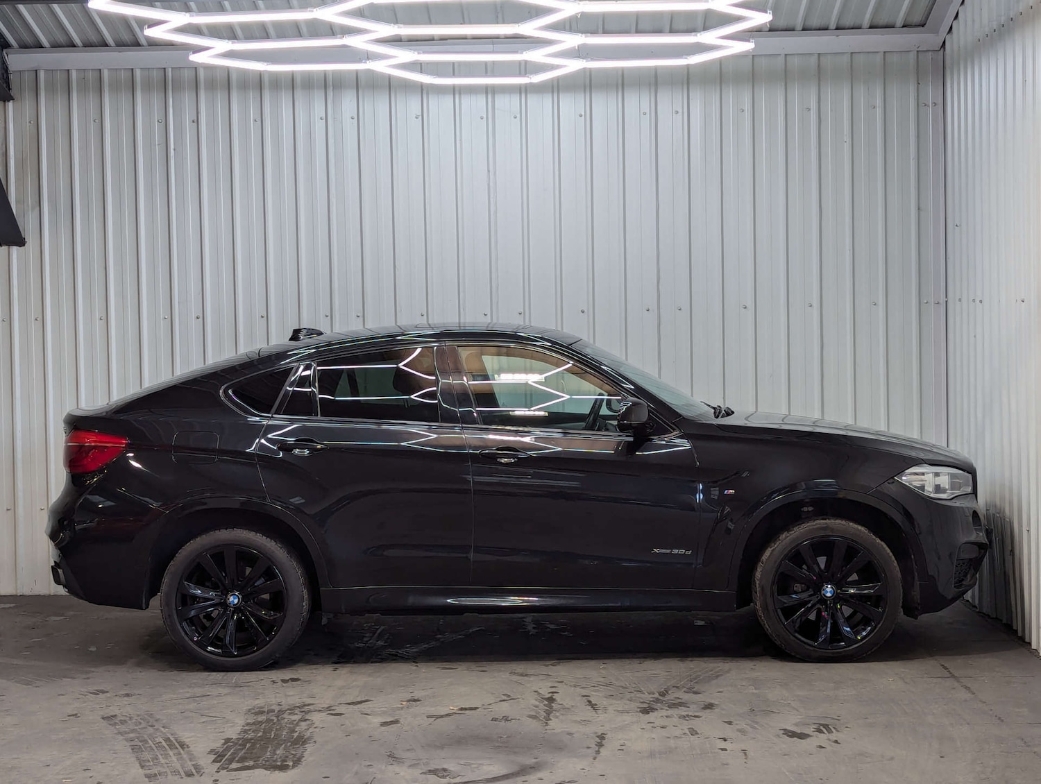 Used BMW X6 2016 for sale - 76973942: Photo 14