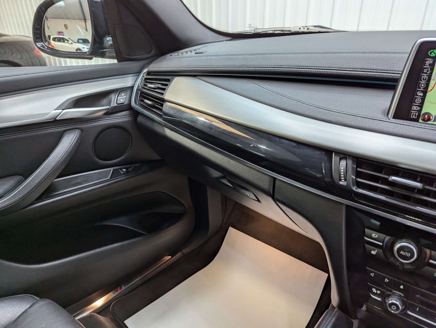 Used BMW X6 2016 for sale - 76973942: Photo 92