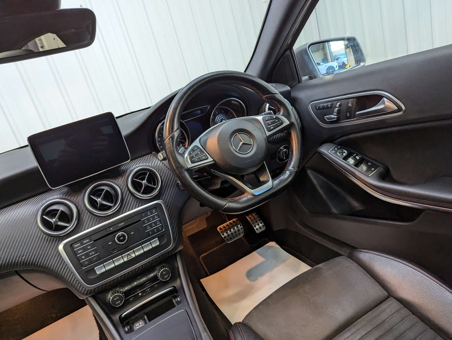 Used Mercedes-Benz A-Class 2016 for sale - 76527101: Photo 49