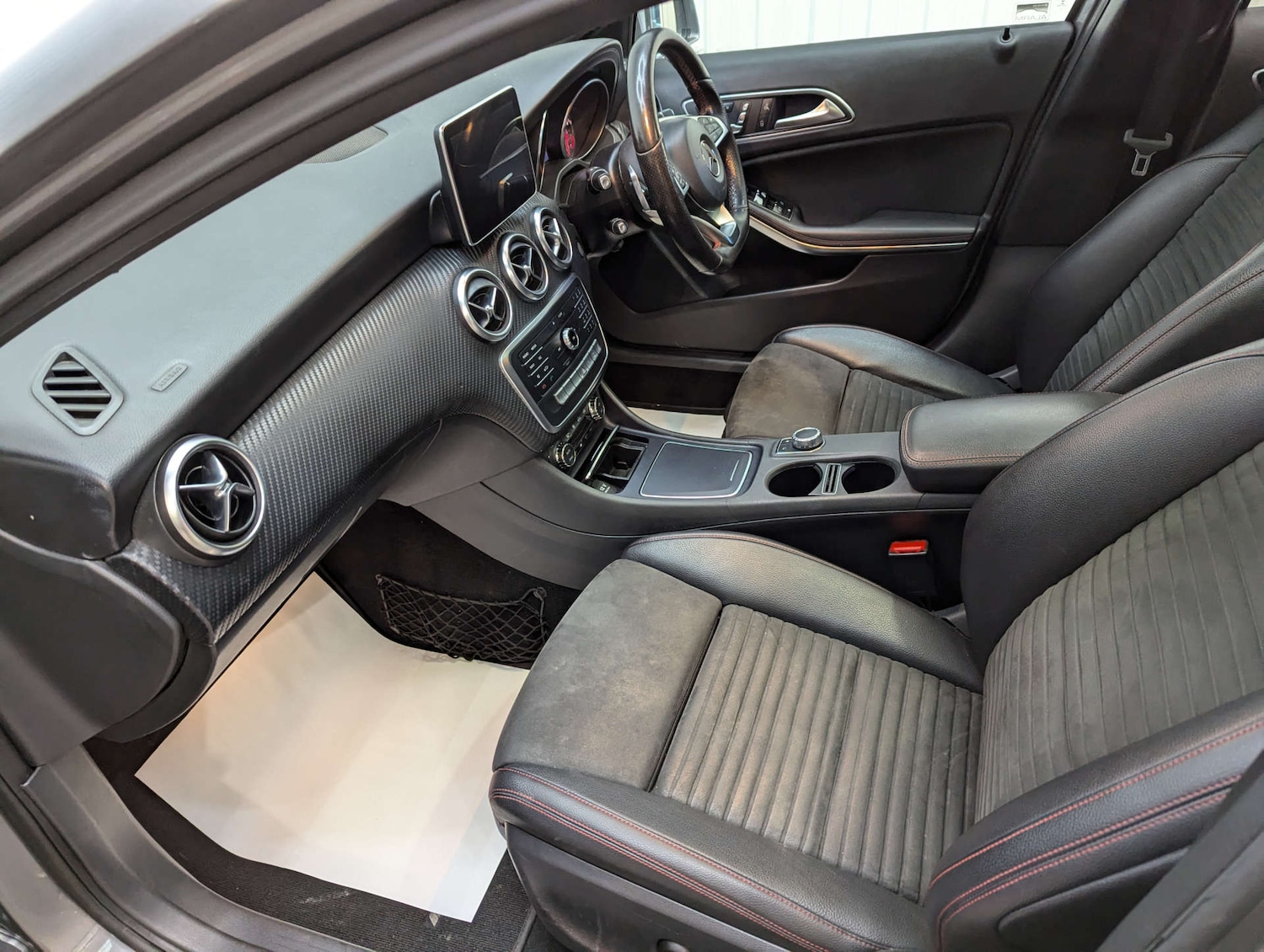 Used Mercedes-Benz A-Class 2016 for sale - 76527101: Photo 56