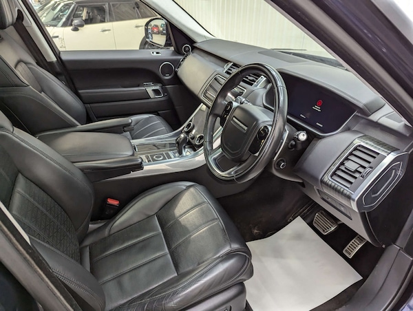 Used Land Rover Range Rover Sport 2018 for sale - 74890517: Photo 46