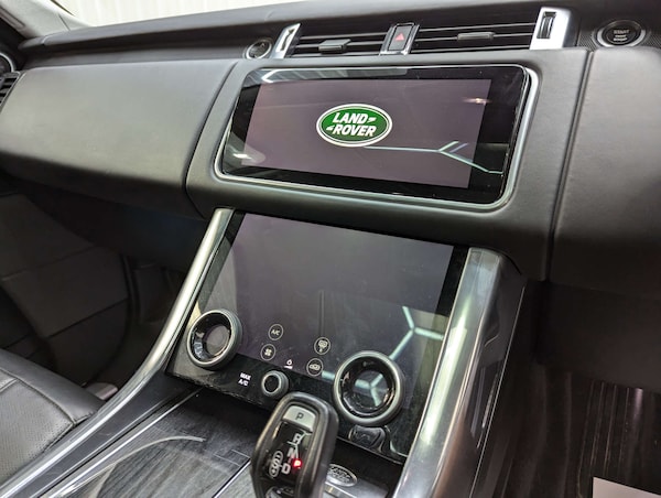 Used Land Rover Range Rover Sport 2018 for sale - 74890517: Photo 81