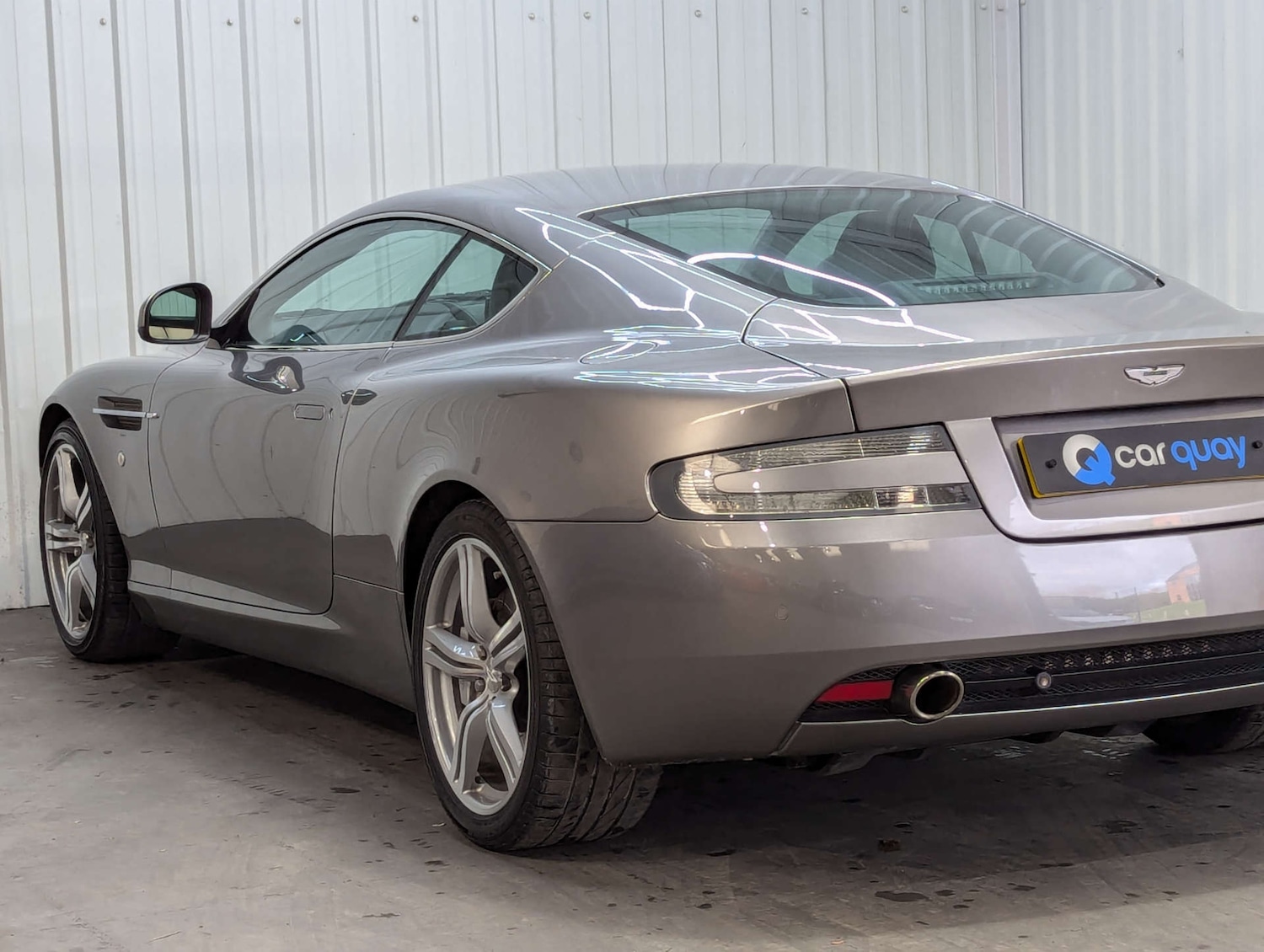 Used Aston Martin DB9 2010 for sale - 76367328: Photo 34