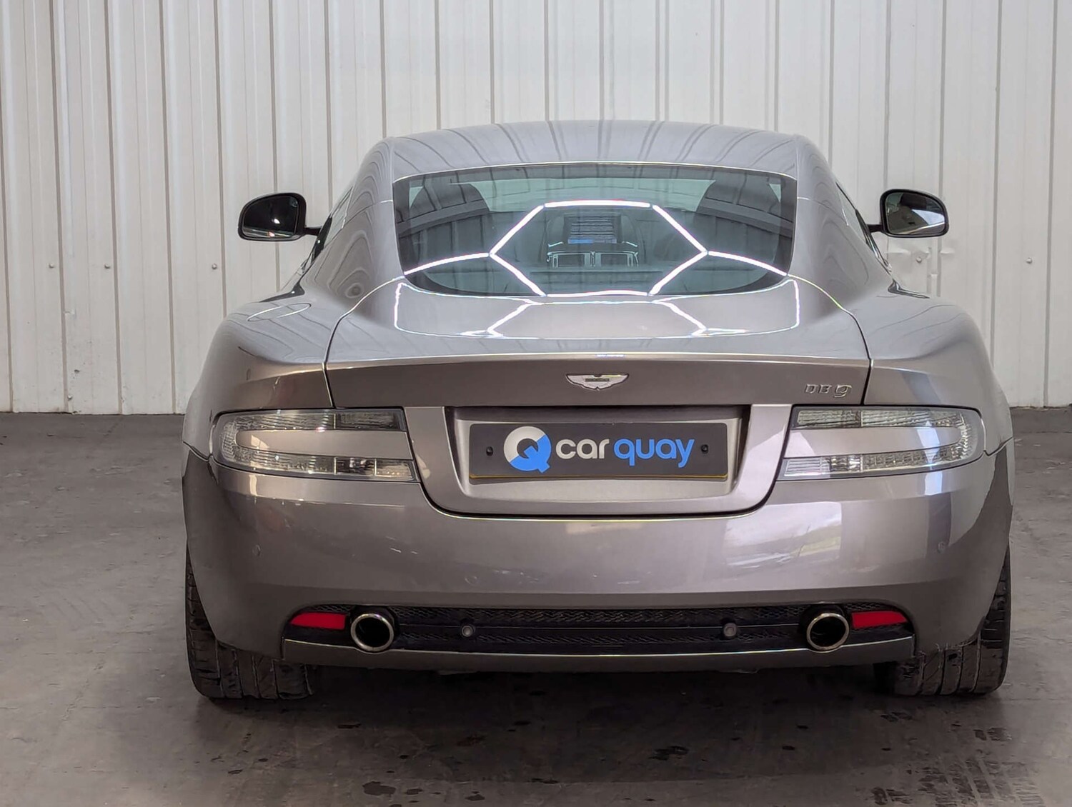 Used Aston Martin DB9 2010 for sale - 76367328: Photo 38