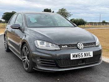 Used Volkswagen Golf 2015 for sale - 79542328: Photo