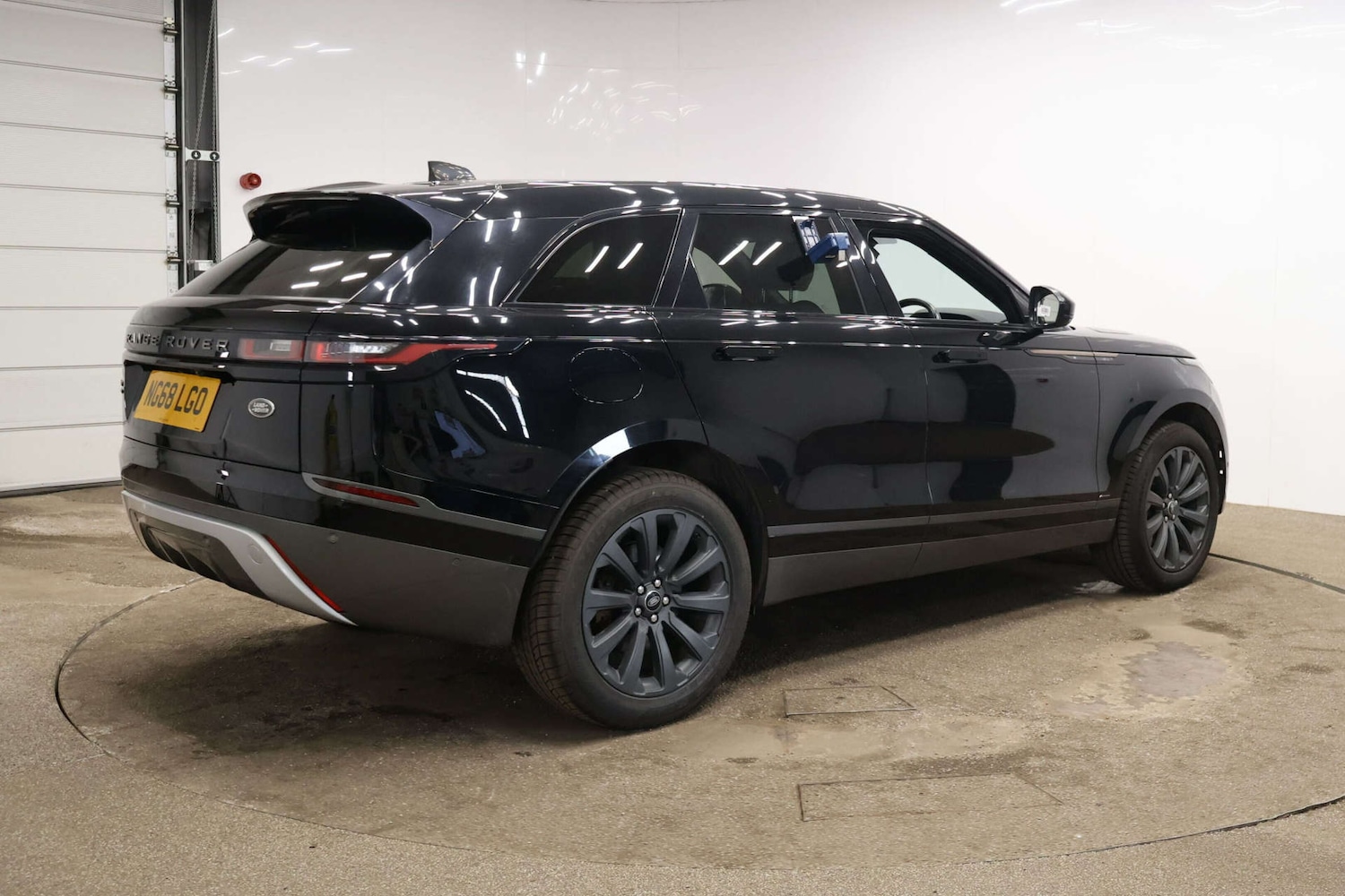 Used Land Rover Range Rover Velar 2019 for sale - 77655664: Photo 17