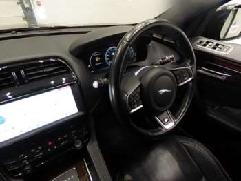 Used Jaguar F-Pace 2018 for sale - 75116443: Photo