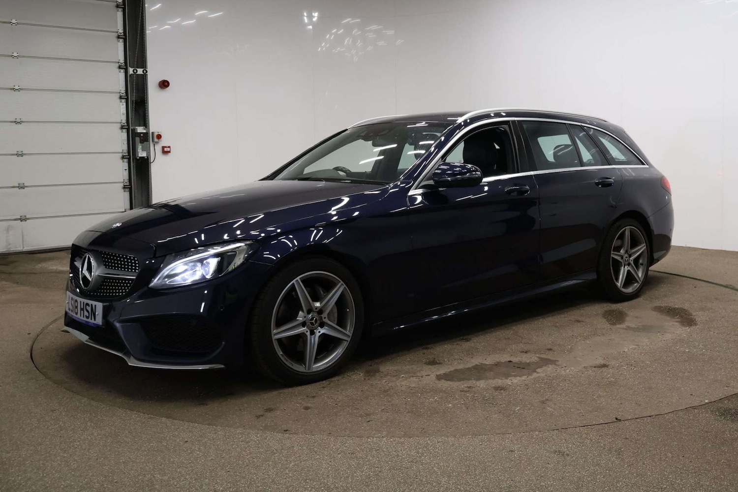 Used Mercedes-Benz C Class 2018 for sale - 76343736: Photo 17