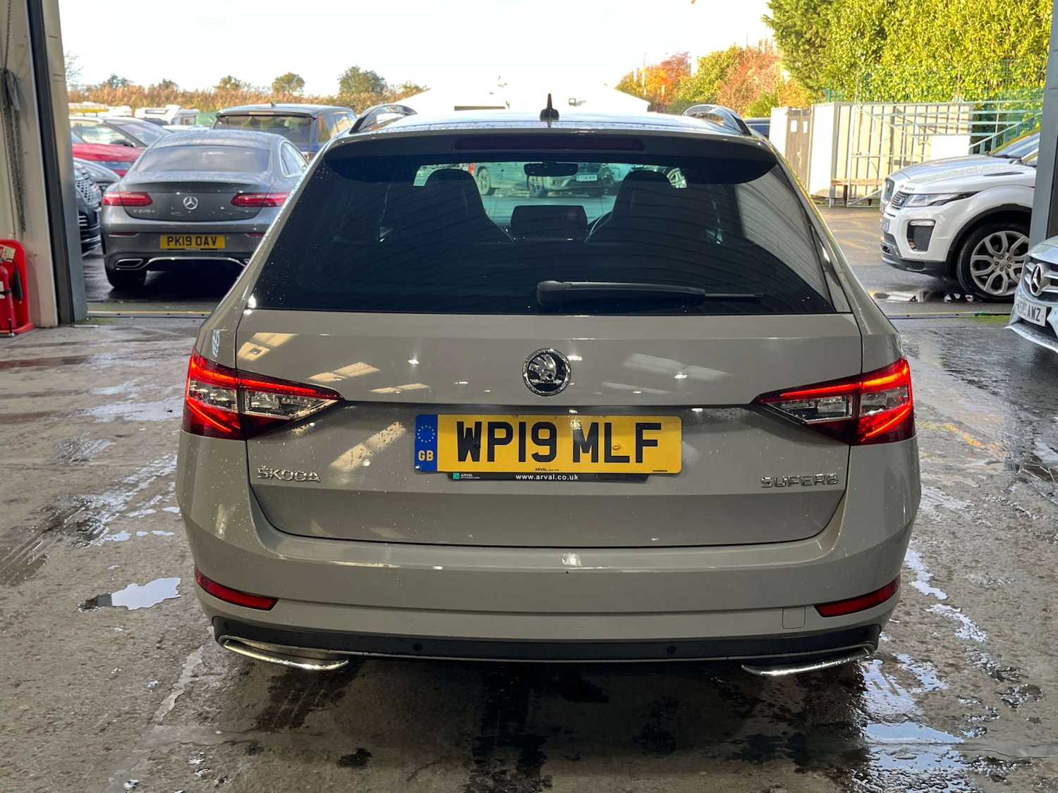 Used Skoda Superb 2019 for sale - 76830101: Photo 11