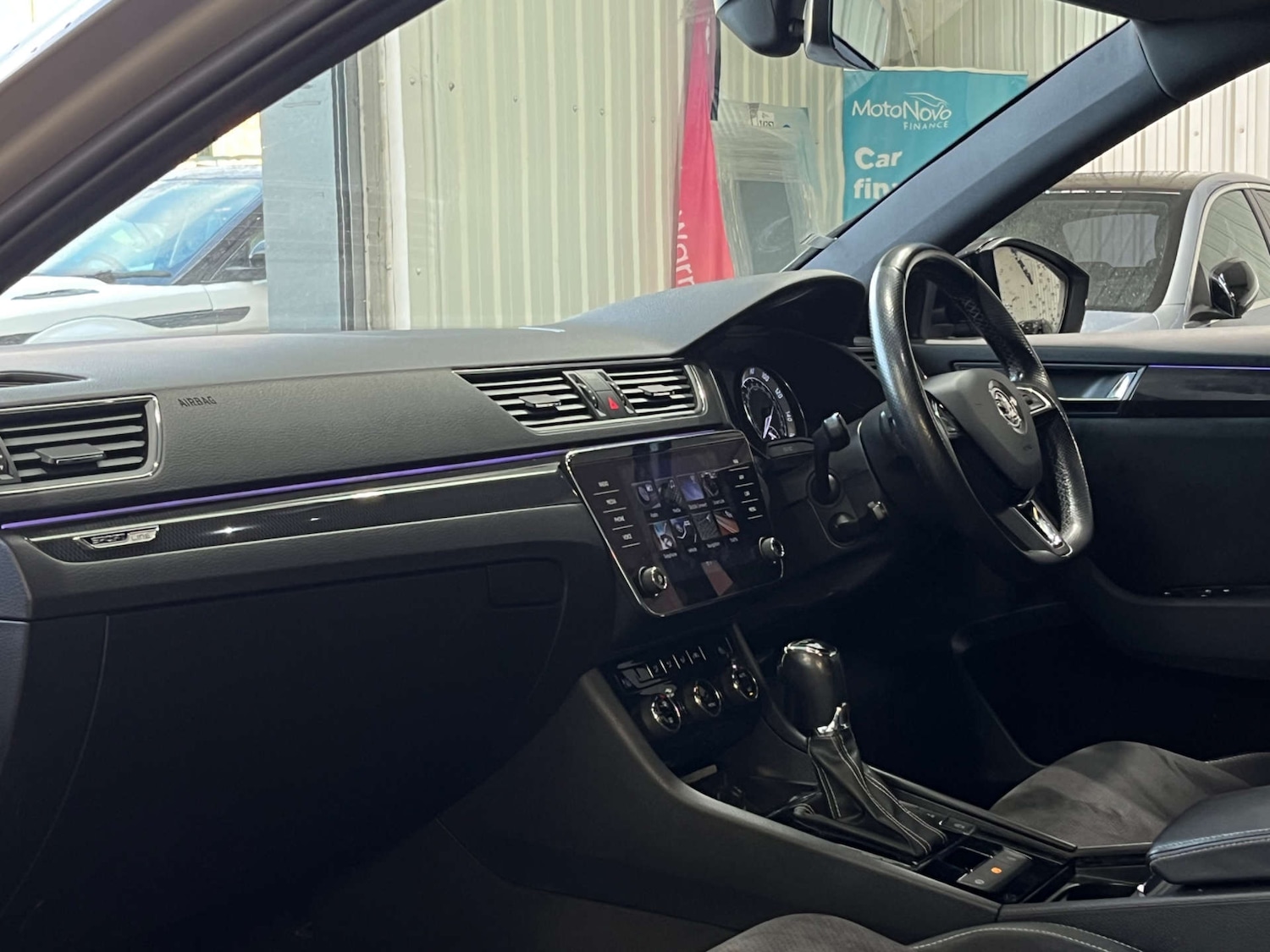 Used Skoda Superb 2019 for sale - 76830101: Photo 7