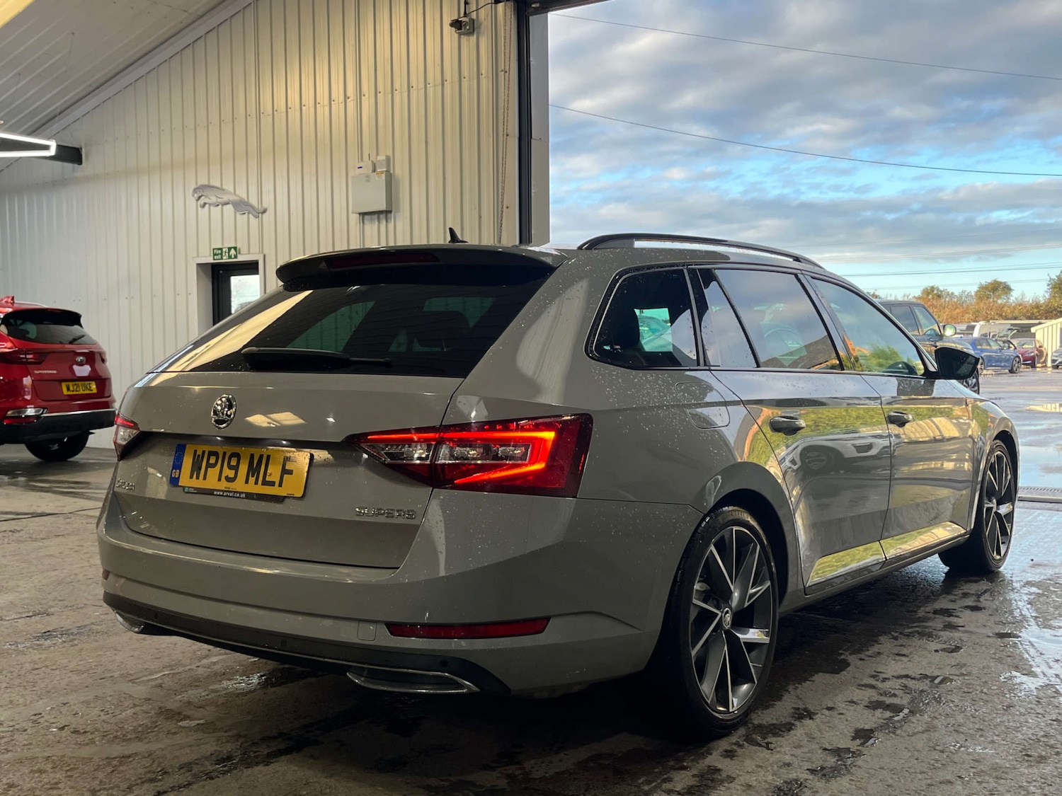 Used Skoda Superb 2019 for sale - 76830101: Photo 8