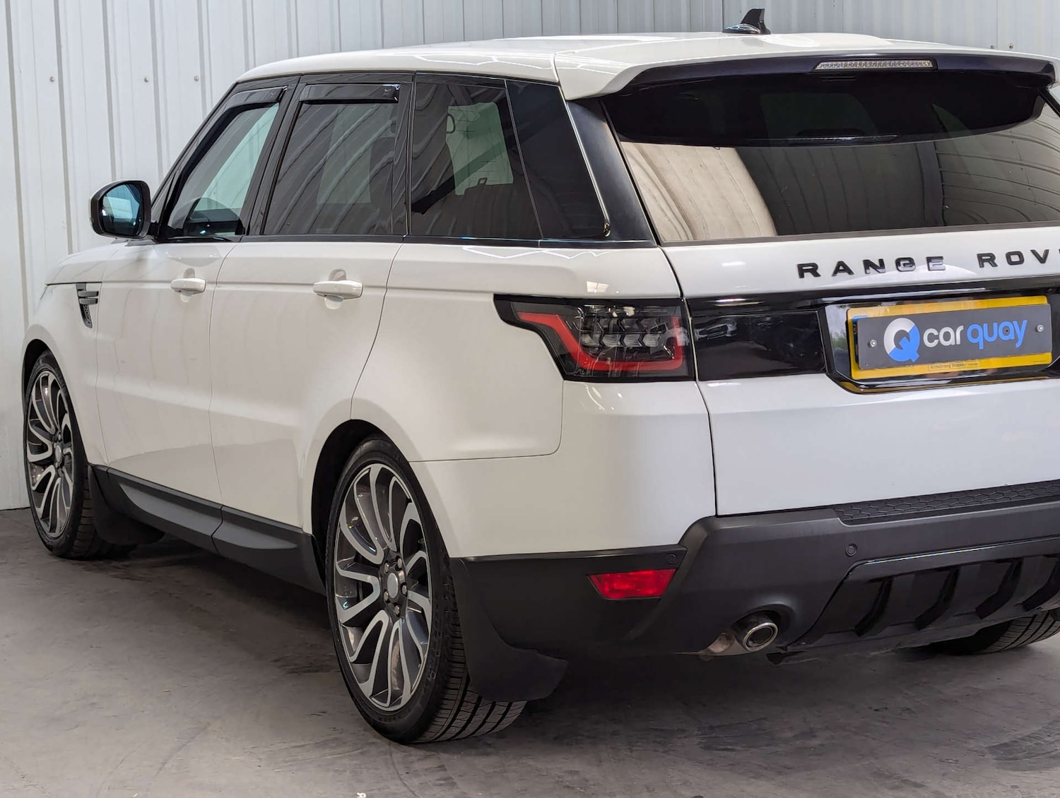 Used Land Rover Range Rover Sport 2016 for sale - 76352603: Photo 35