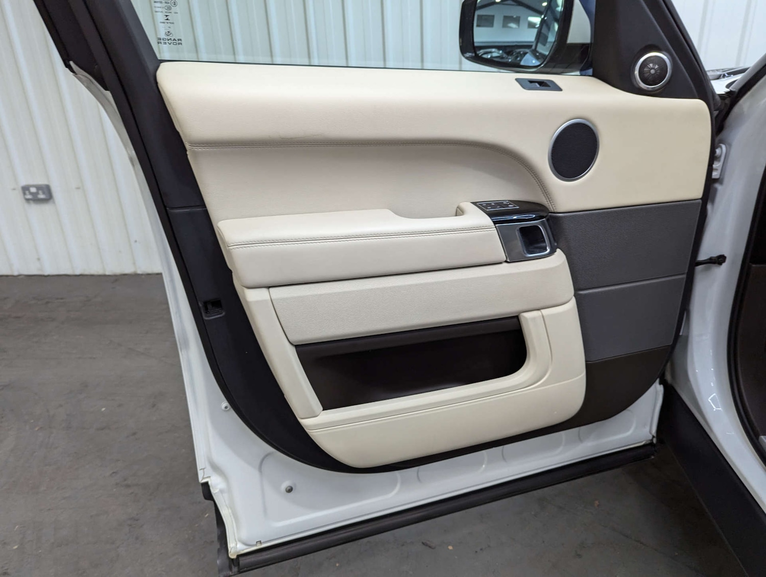 Used Land Rover Range Rover Sport 2016 for sale - 76352603: Photo 61
