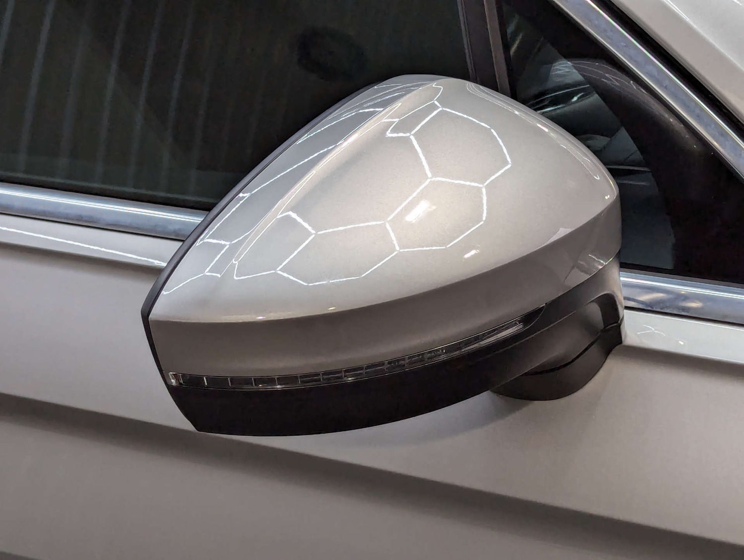 Used Volkswagen Tiguan 2016 for sale - 76363937: Photo 26