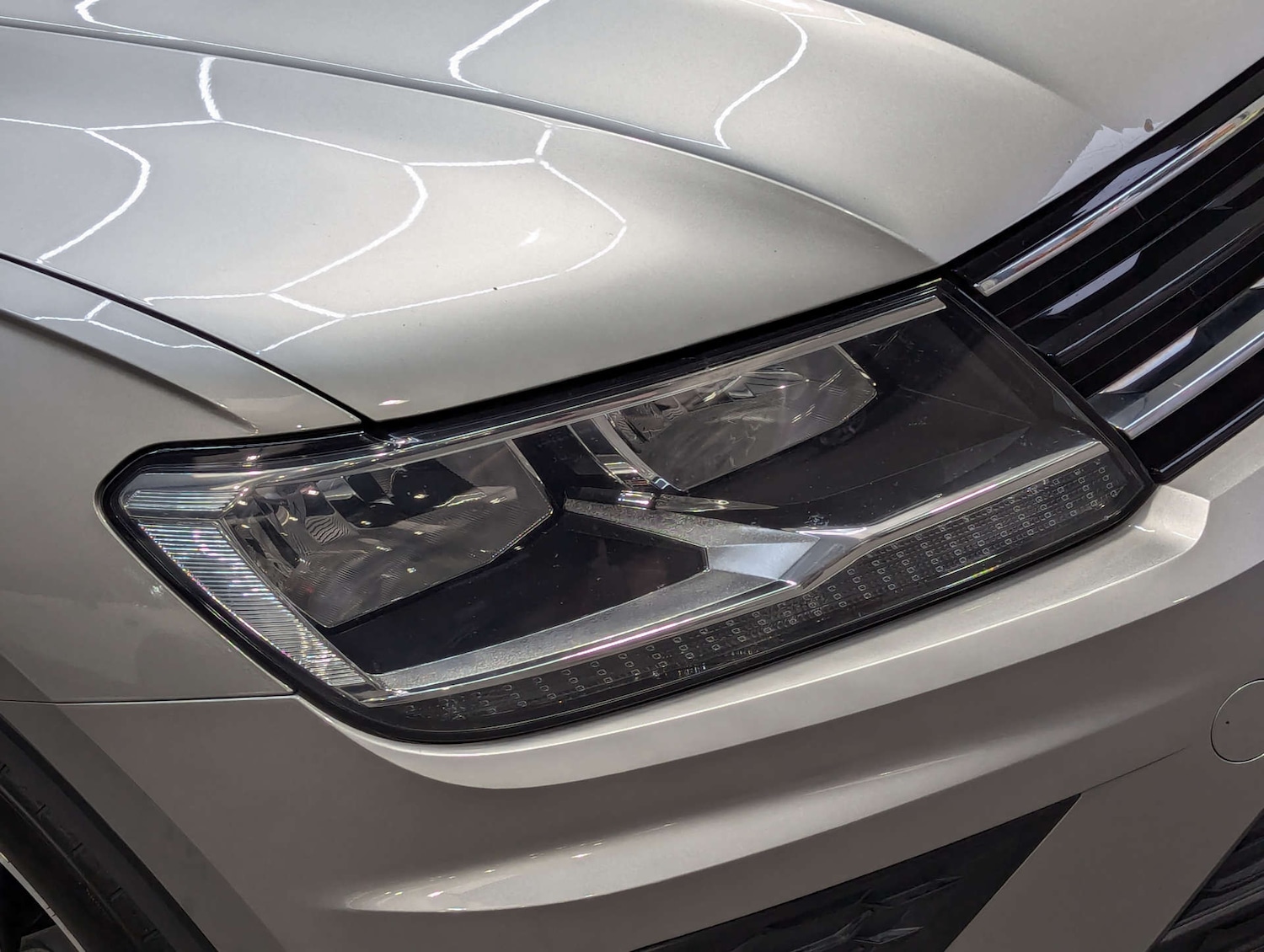 Used Volkswagen Tiguan 2016 for sale - 76363937: Photo 28