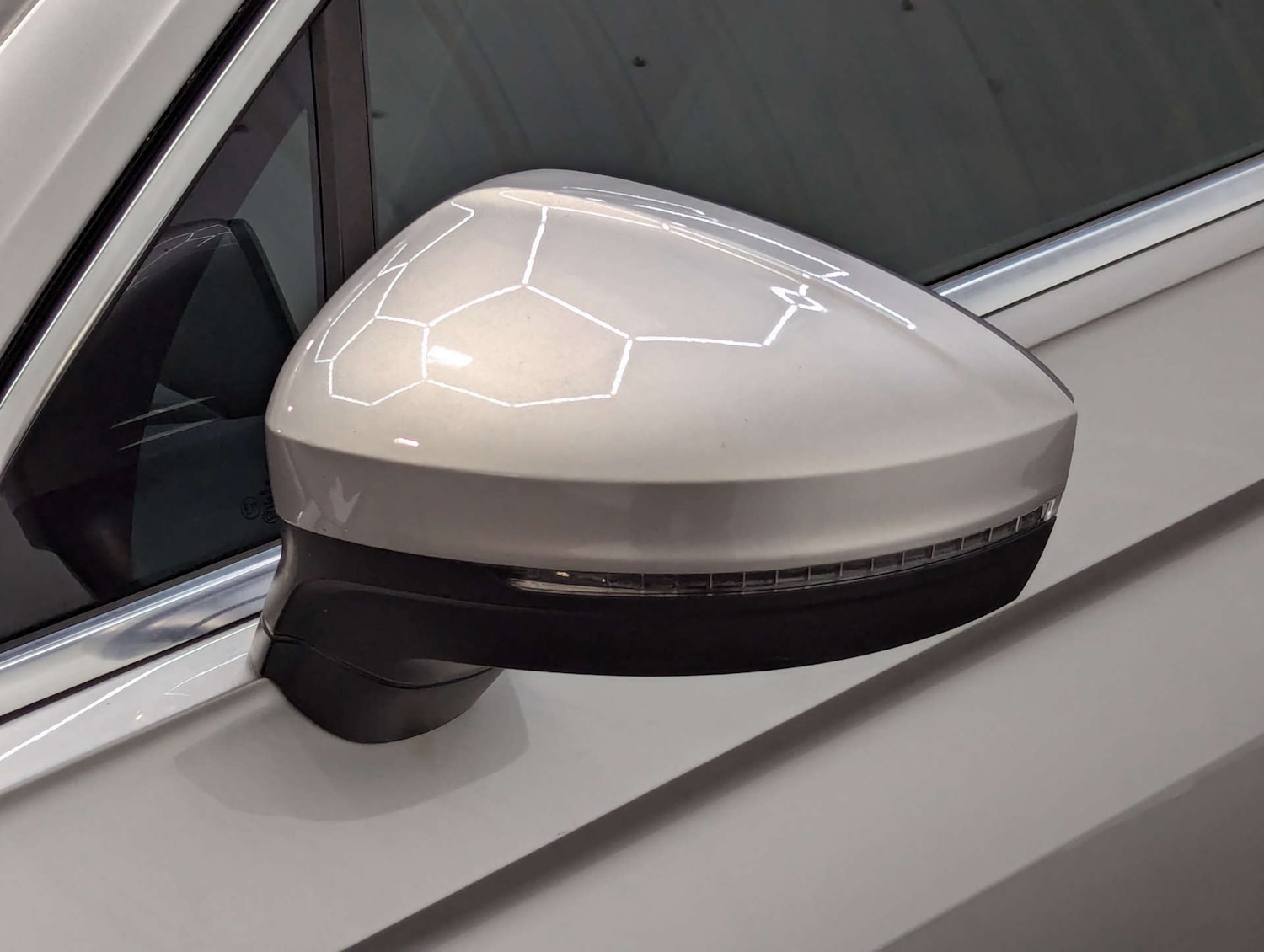 Used Volkswagen Tiguan 2016 for sale - 76363937: Photo 30