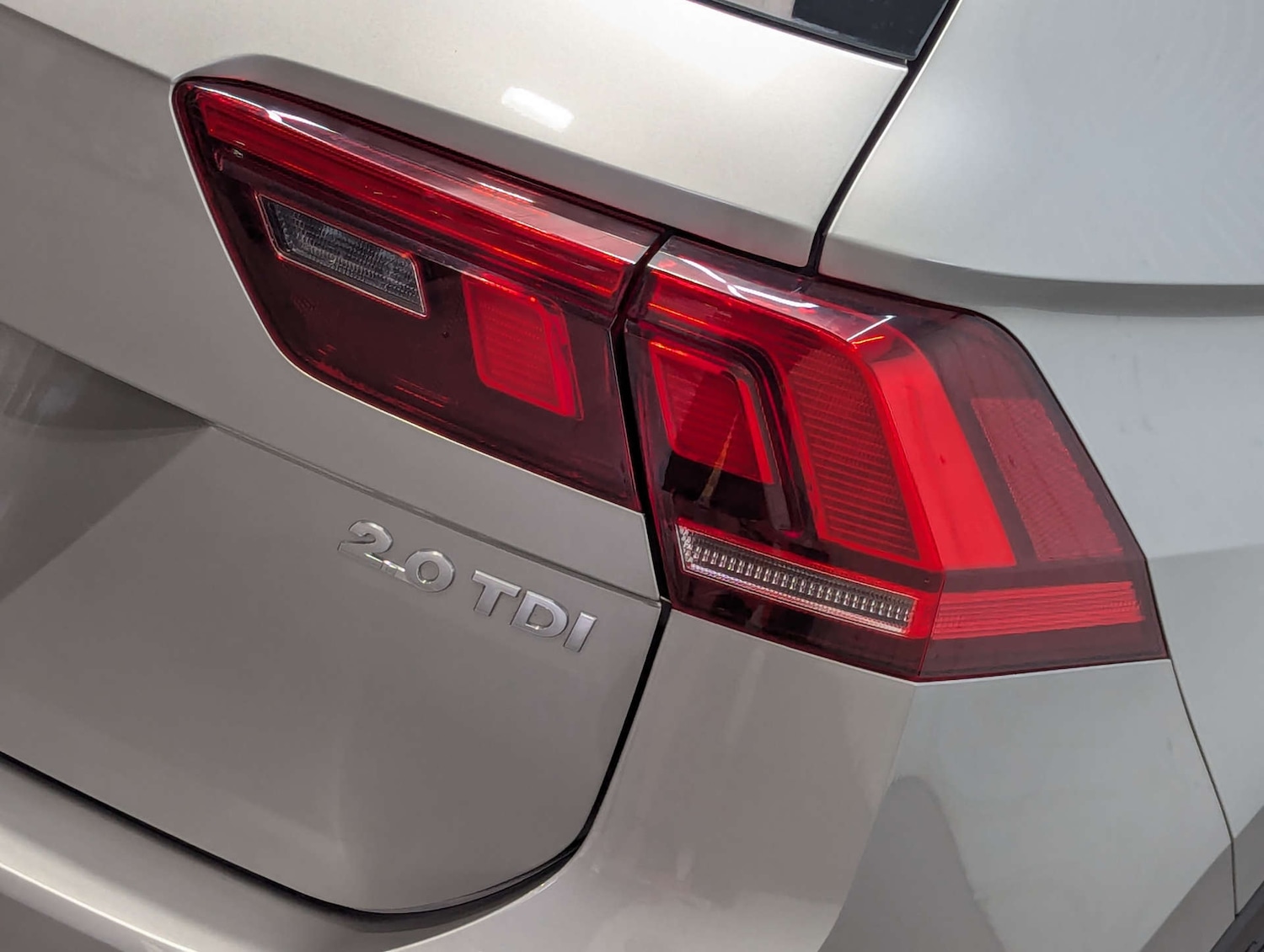 Used Volkswagen Tiguan 2016 for sale - 76363937: Photo 43