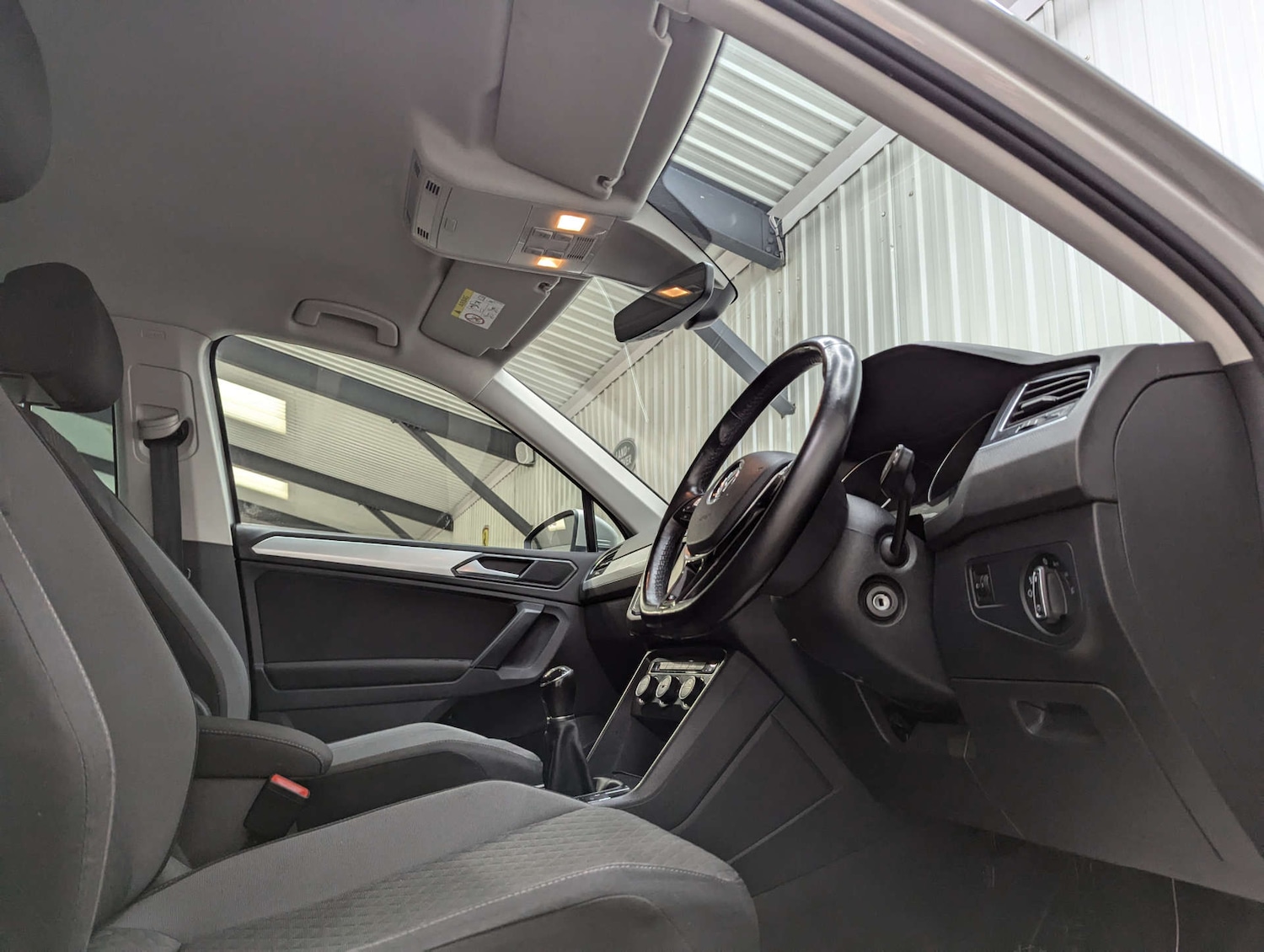 Used Volkswagen Tiguan 2016 for sale - 76363937: Photo 51