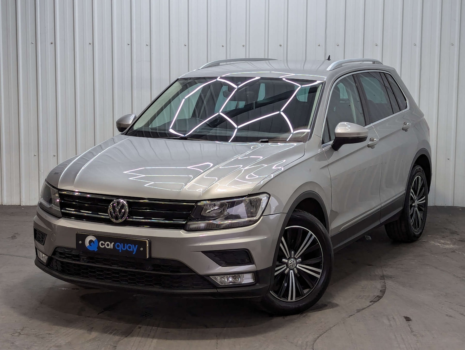 Used Volkswagen Tiguan 2016 for sale - 76363937: Photo 6