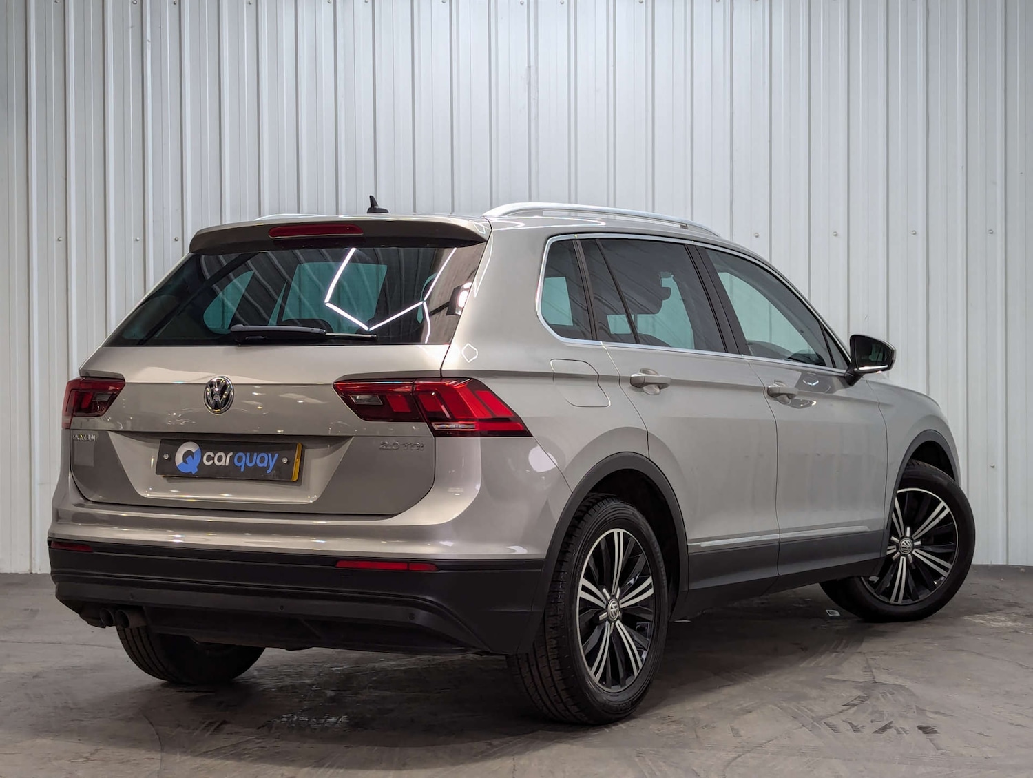 Used Volkswagen Tiguan 2016 for sale - 76363937: Photo 8