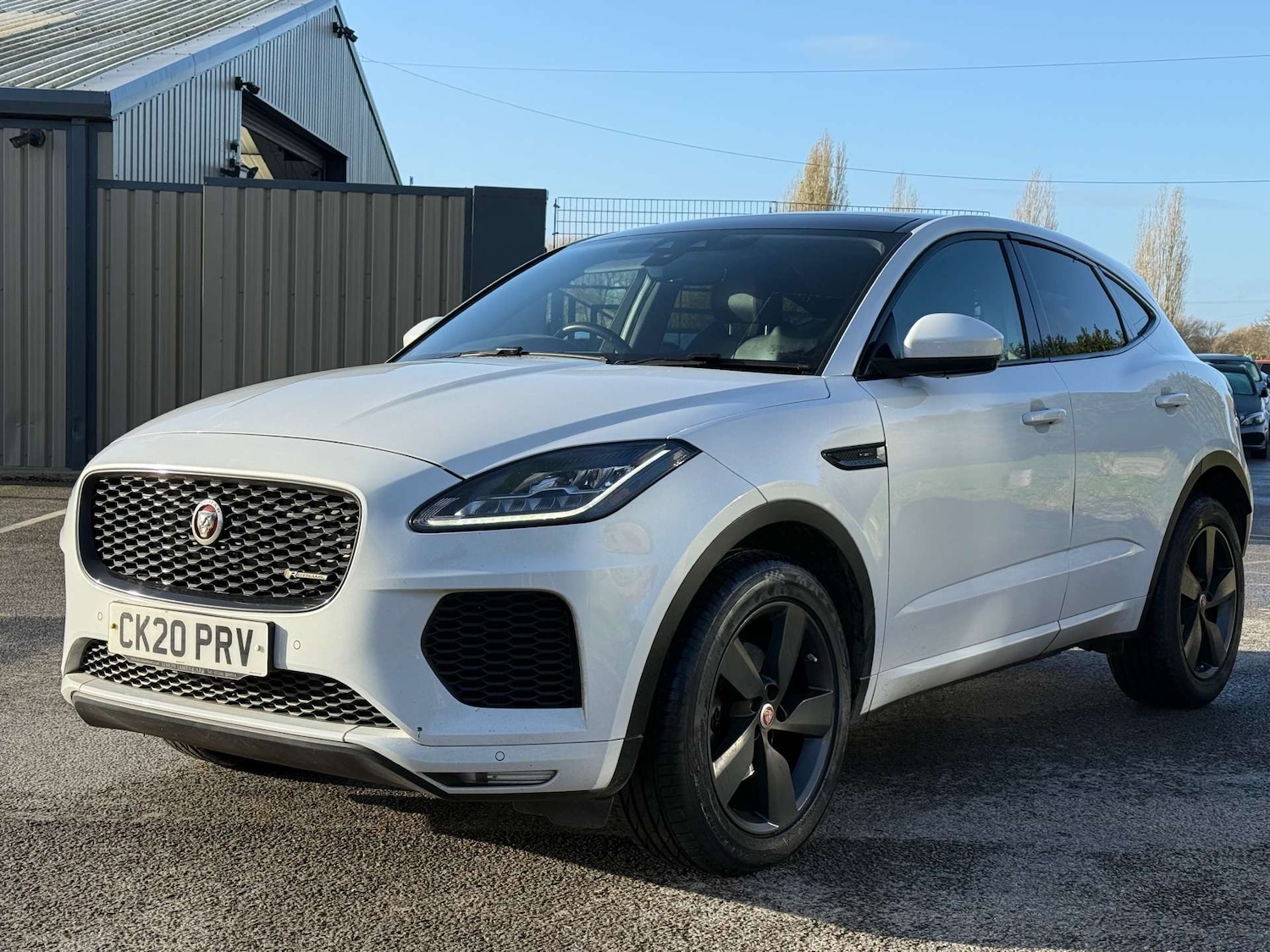 Used Jaguar E-Pace 2020 for sale - 76713379: Photo 1