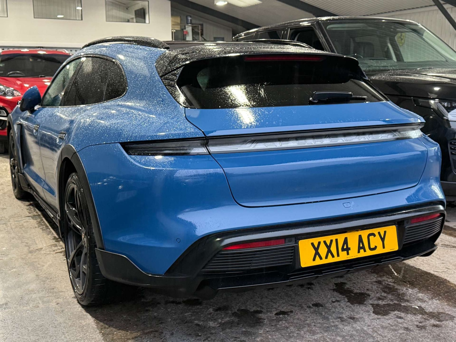 Used Porsche Taycan 2021 for sale - 77644045: Photo 15