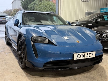 Used Porsche Taycan 2021 for sale - 77644045: Photo