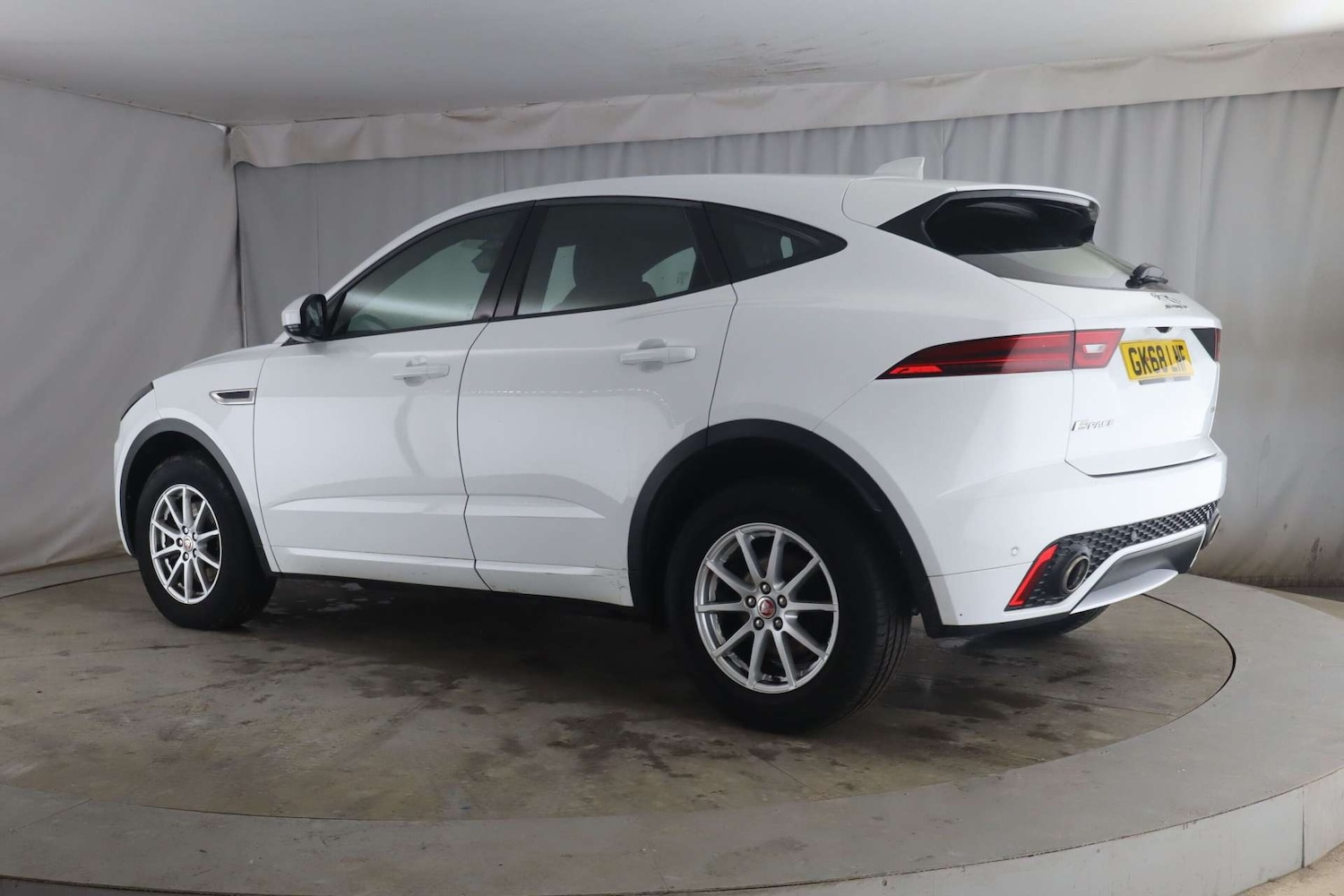 Used Jaguar E-Pace 2018 for sale - 77548547: Photo 15