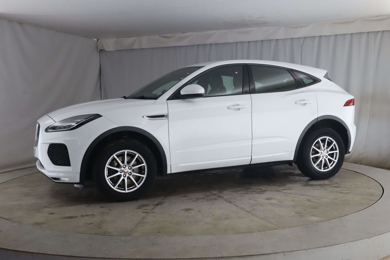 Used Jaguar E-Pace 2018 for sale - 77548547: Photo 19