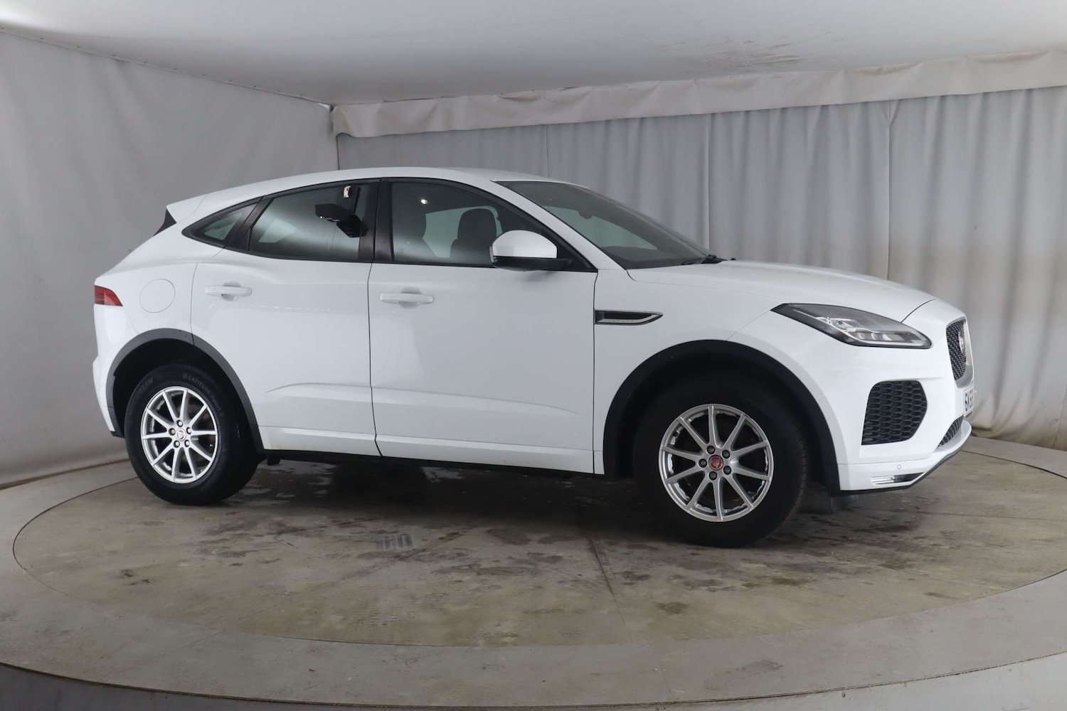 Used Jaguar E-Pace 2018 for sale - 77548547: Photo 7