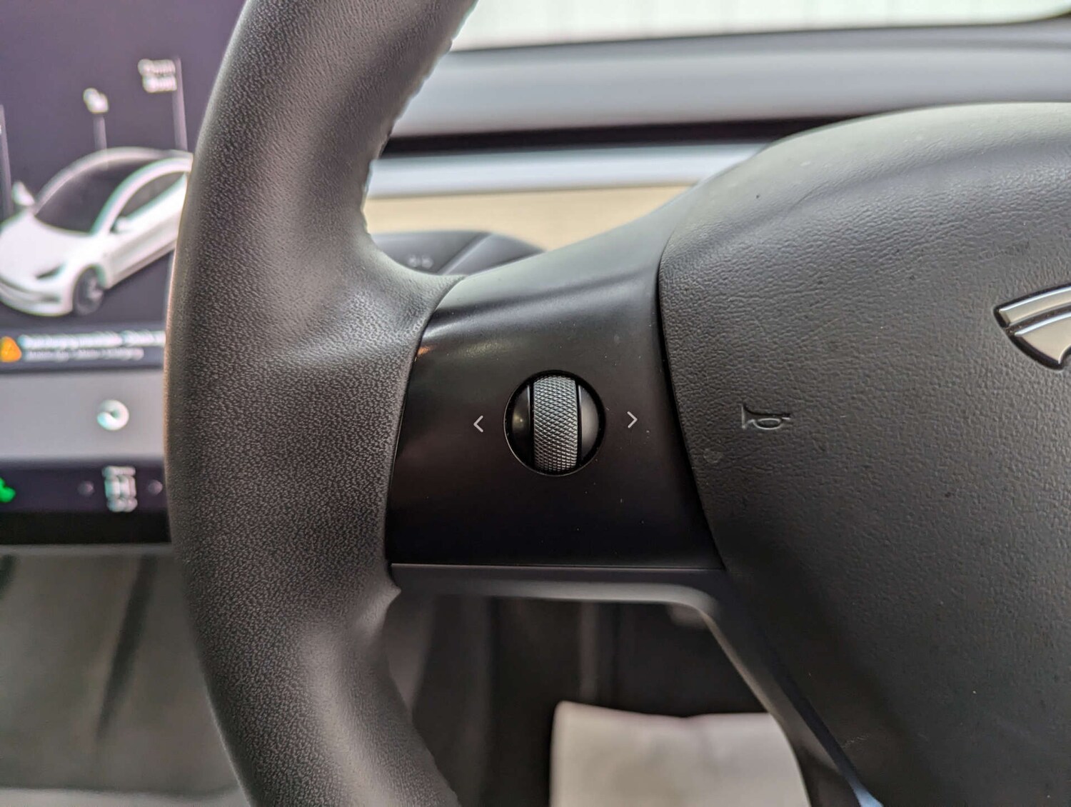 Used Tesla Model 3 2020 for sale - 76931775: Photo 71